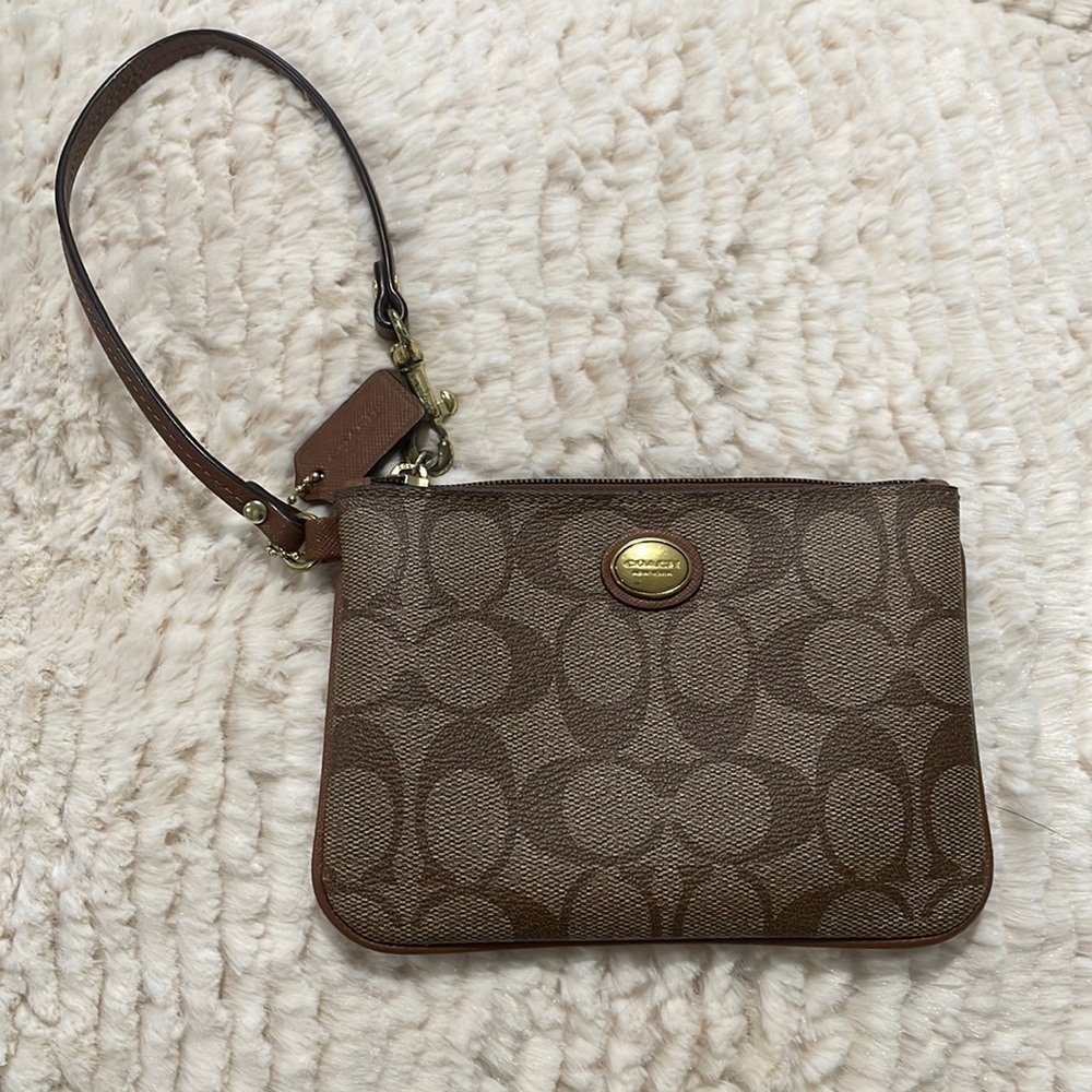 Coach Brown Wristlet Purse Wallet Clutch